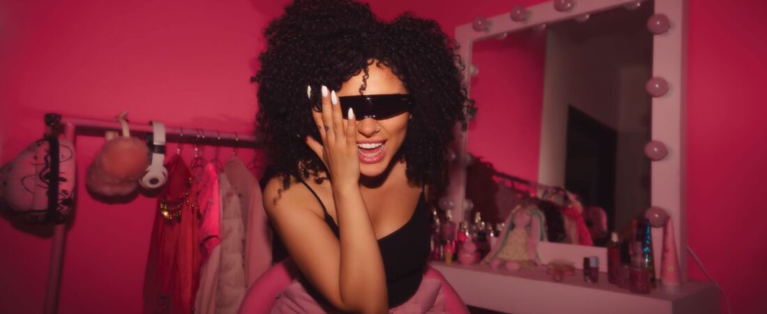 What Does “Baddie” Actually Mean? Tracing a Slang Term From AAVE to TikTok Trend