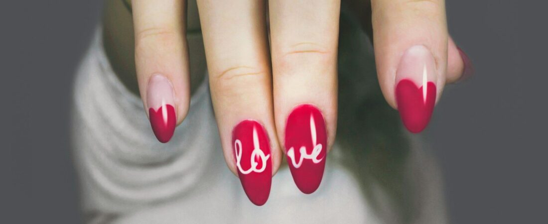 Baddie Nail Trends: Popular Designs That Define the Aesthetic